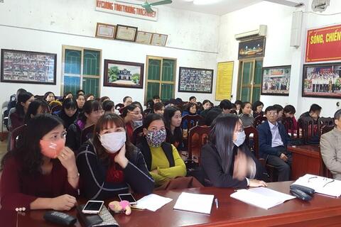 Một số hình ảnh trong buổi " HỘI NGHỊ QUÁN TRIỆT TRIỂN KHAI CÔNG TÁC PHÒNG CHỐNG DỊCH BỆNH DO VIRUT CORONA TRONG NHÀ TRƯỜNG THPT TRẦN HƯNG ĐẠO"