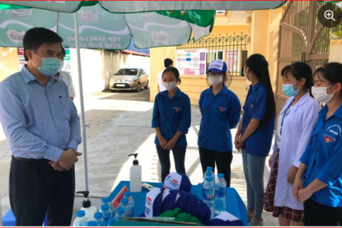 Trường THPT Trần Hưng Đạo lan tỏa ý nghĩa nhân văn chương trình tiếp sức mùa thi