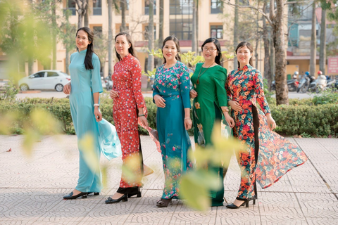 Công đoàn trường THPT Trần Hưng Đạo hưởng ứng "Tuần lễ áo dài" năm 2023