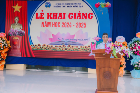 TRƯỜNG THPT TRẦN HƯNG ĐẠO LONG TRỌNG TỔ CHỨC LỄ KHAI GIẢNG NĂM HỌC 2024-2025