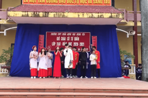 “Tết Đoàn Viên” Thông điệp từ tiết chào cờ tự quản của các chi đoàn trường THPT Trần Hưng Đạo- Tiên Lữ- Hưng Yên