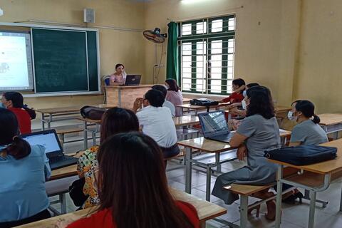 DẠY VÀ HỌC TRỰC TUYẾN CỦA THẦY VÀ TRÒ Trường THPT Trần Hưng Đạo