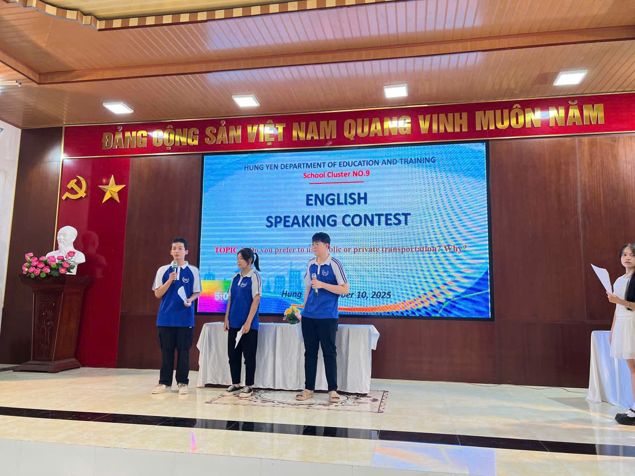 <a href='https://thpttranhungdao.hungyen.edu.vn/tin-tuc/truong-thpt-tran-hung-dao-tham-gia-cuoc-thi-hung-bien-tieng-anh-cap-cum-nam-2025.html'>TRƯỜNG THPT TRẦN  HƯNG ĐẠO THAM  GIA CUỘC THI HÙNG BIỆN  TIẾNG ANH CẤP CỤM NĂM 2025</a>